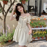 Bubble Sleeve Square Dress Women's Spring And Summer 2025 New Gentle Wind With Wooden Ears To Close The Waist Short-Sleeved A Skirt
