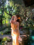 Tyrand Island Holiday Dopamine Long Skirt Yellow Strapped Tector-Meared Shirt Print Hip Skirt Two-Piece