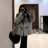 Grey Collar Horn Buckle Buckle Woman 2025 New Hair Coat Small Hepburn Style Temperament Korean
